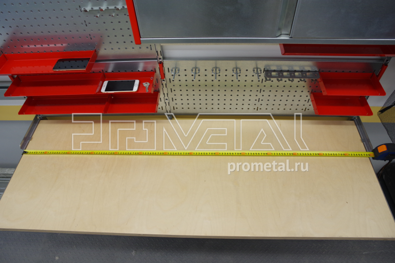 Стол-верстак откидной